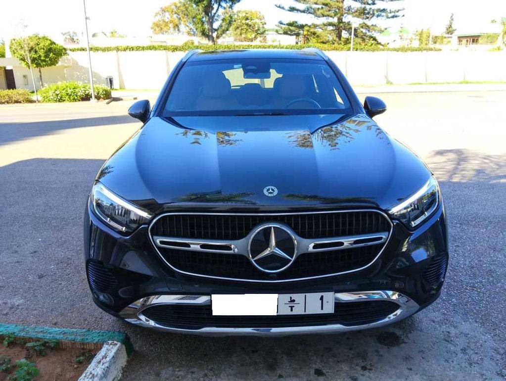 MERCEDES-BENZ GLC 2025