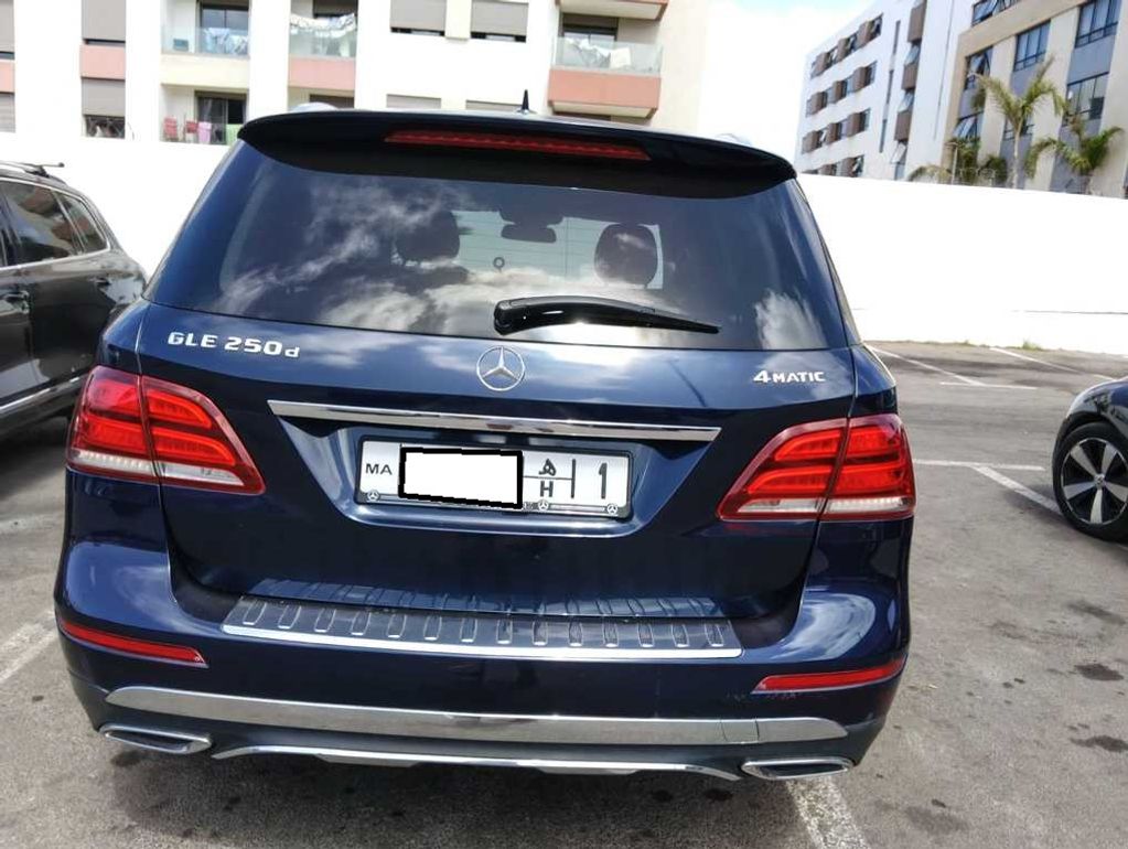 MERCEDES-BENZ GLE 2017