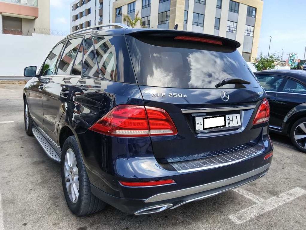 MERCEDES-BENZ GLE 2017