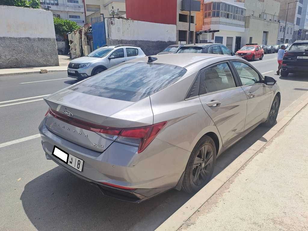 HYUNDAI Elantra 2024