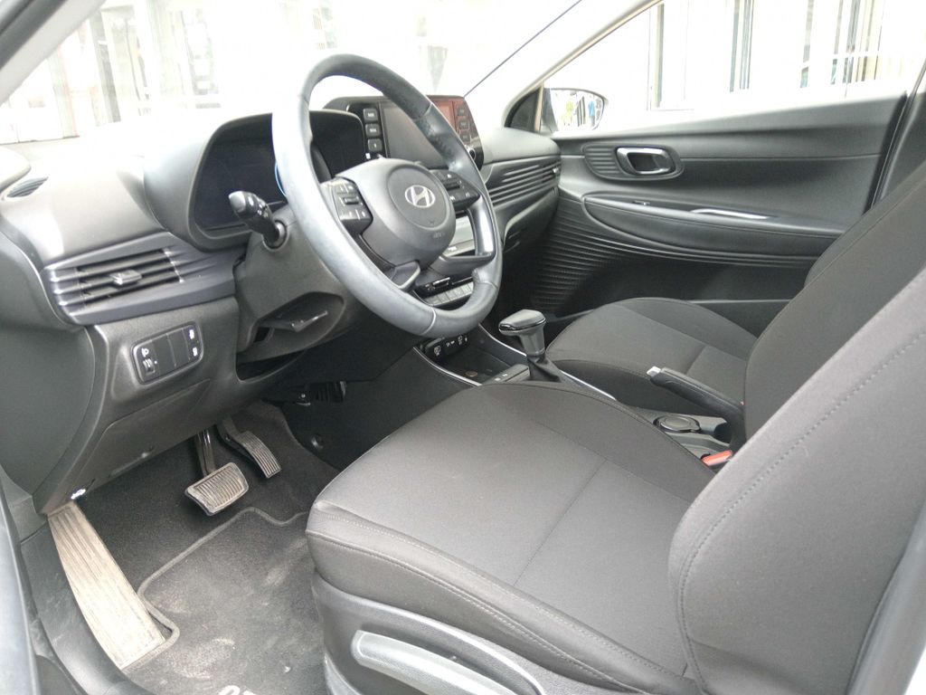 HYUNDAI i20 2025