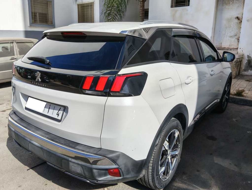 PEUGEOT 3008 2019
