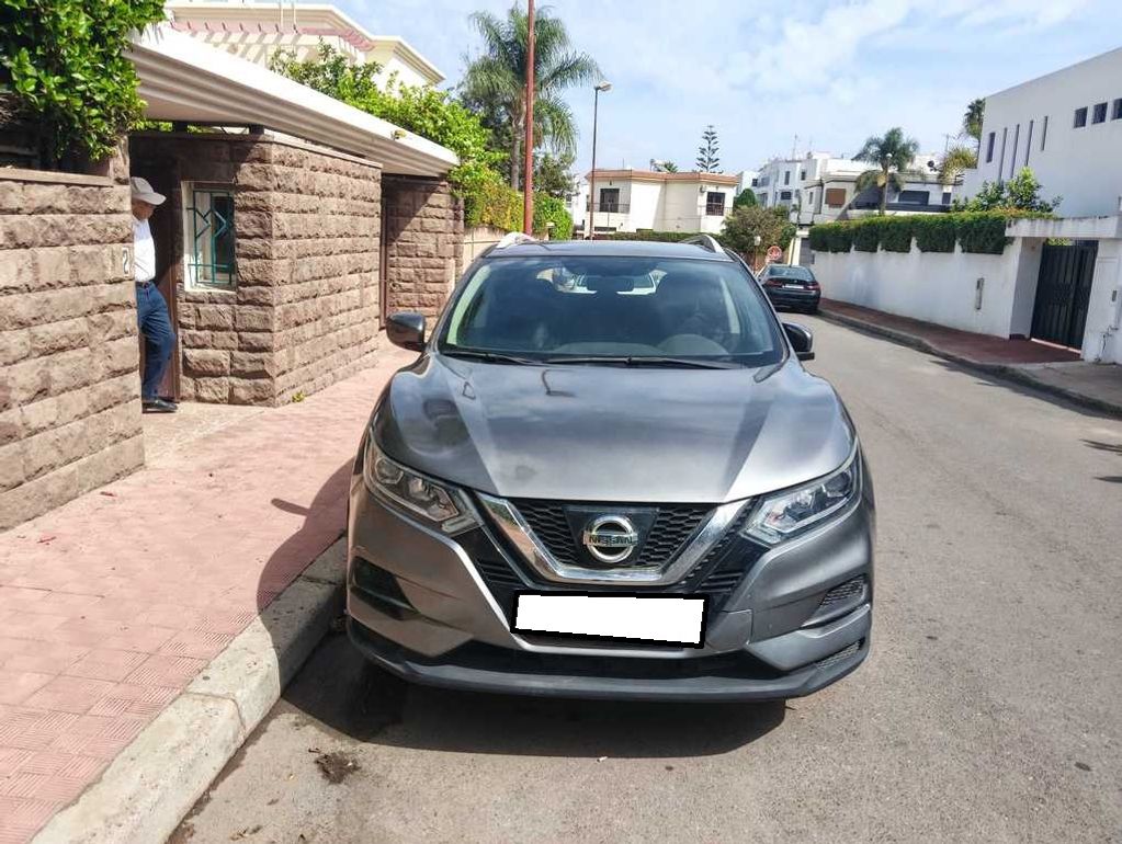 NISSAN Qashqai 2017