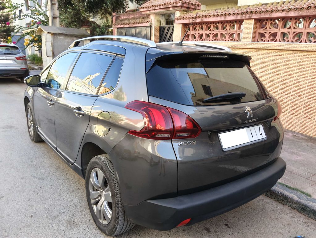 PEUGEOT 2008 2020