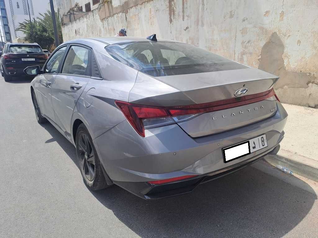 HYUNDAI Elantra 2024