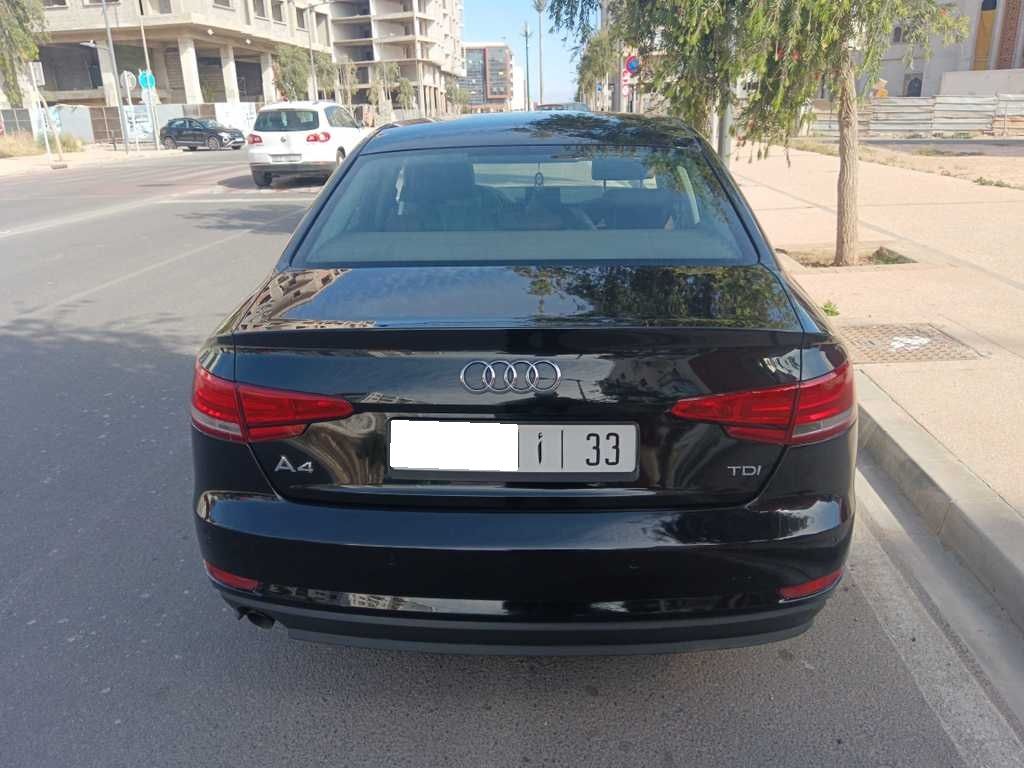 AUDI A4 2016