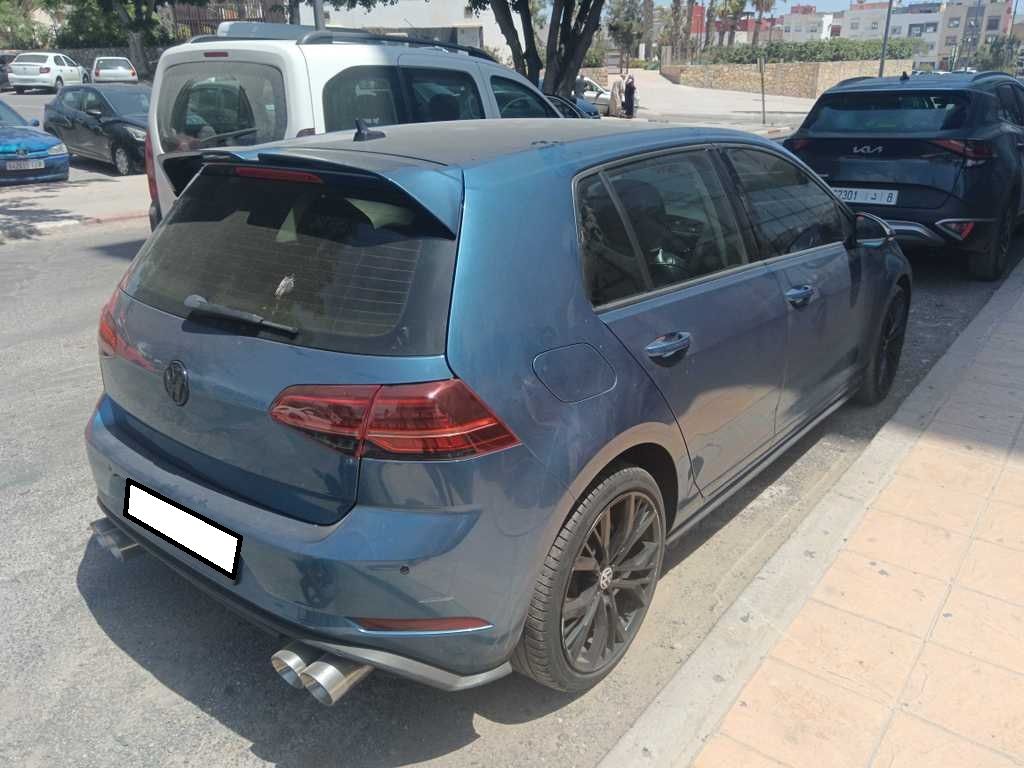 VOLKSWAGEN Golf 2018