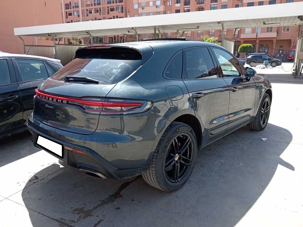 PORSCHE Macan 2022