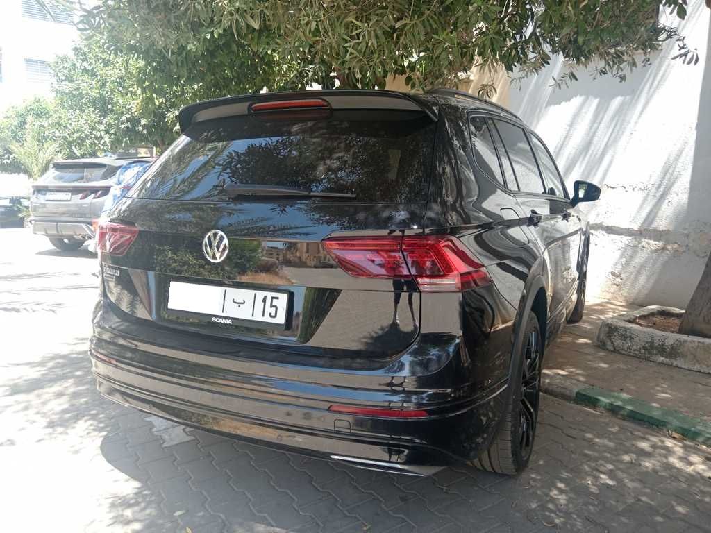 VOLKSWAGEN Tiguan 2021