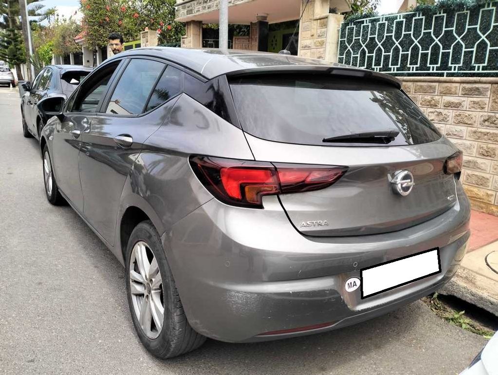 OPEL Astra 2019