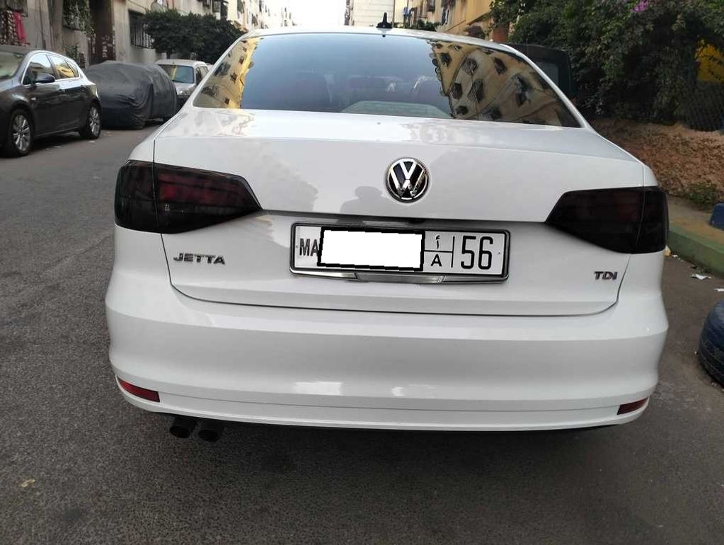 VOLKSWAGEN Jetta 2017