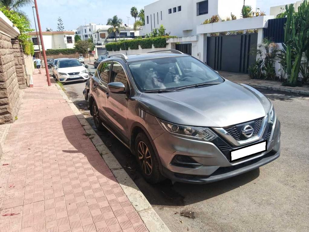 NISSAN Qashqai 2017