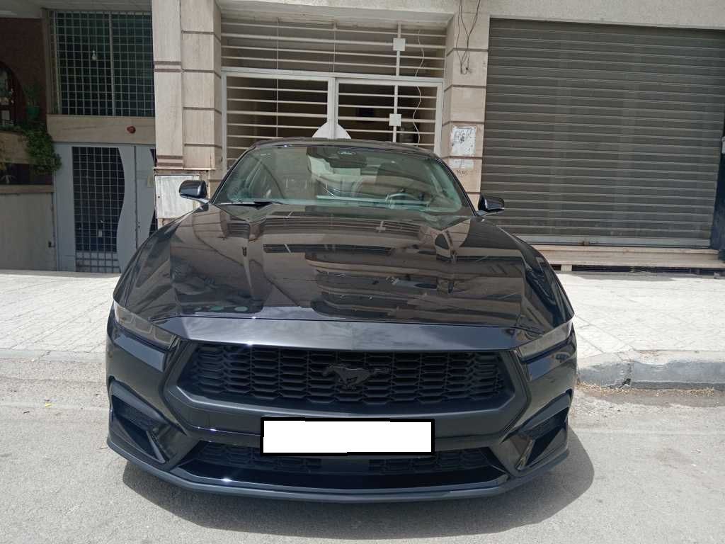 FORD Mustang Fastback 2025