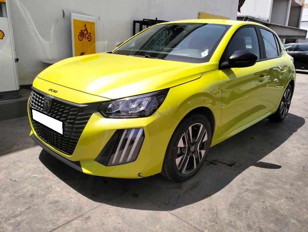 PEUGEOT 208