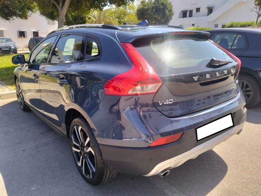 VOLVO V40 Cross Country 2020