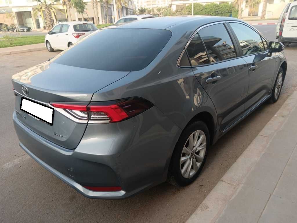 TOYOTA Corolla Prestige 2025