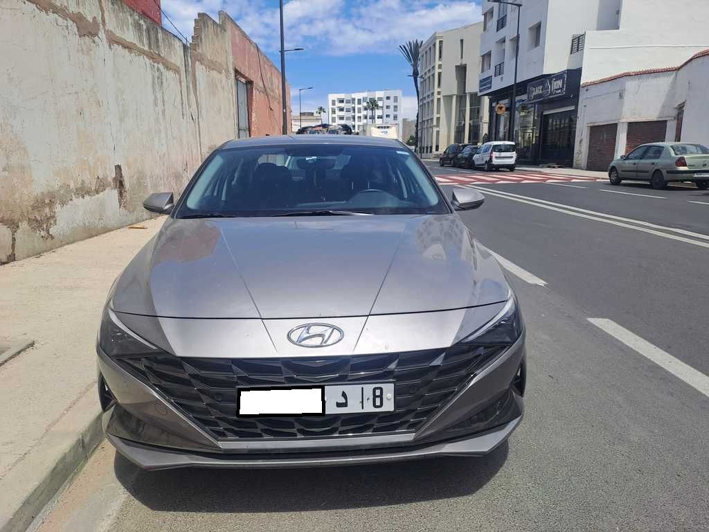 HYUNDAI Elantra 2024