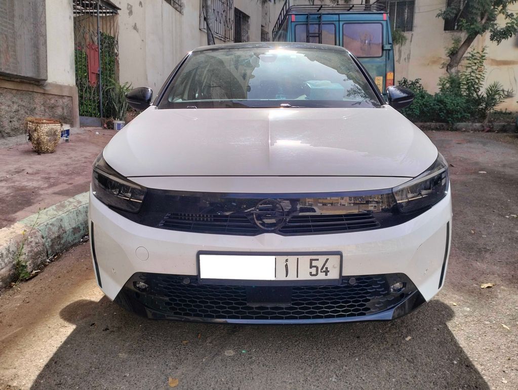OPEL Corsa 2024