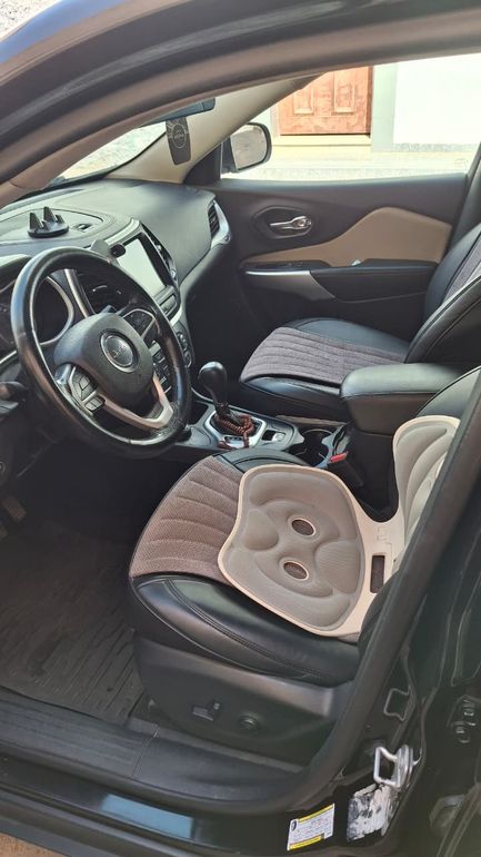 JEEP Cherokee 2019