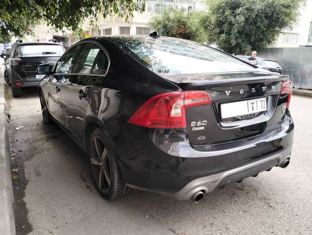 VOLVO S60 2017