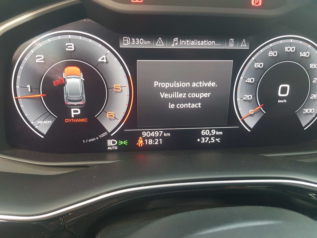AUDI Q8 2019