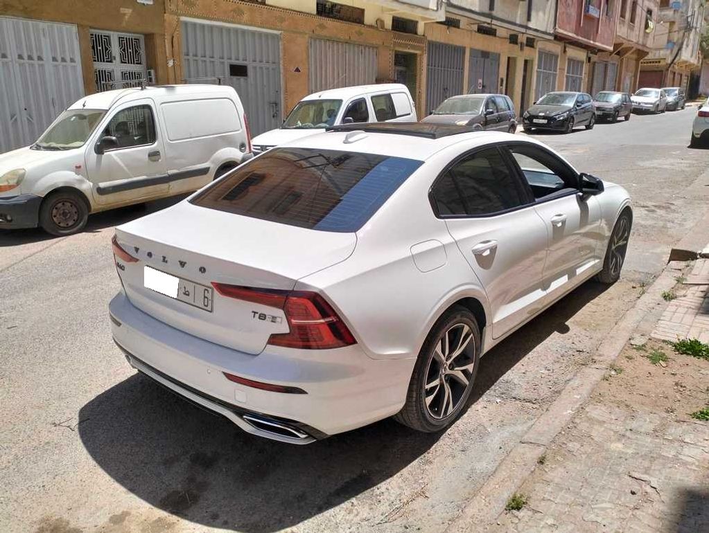 VOLVO S60 2022