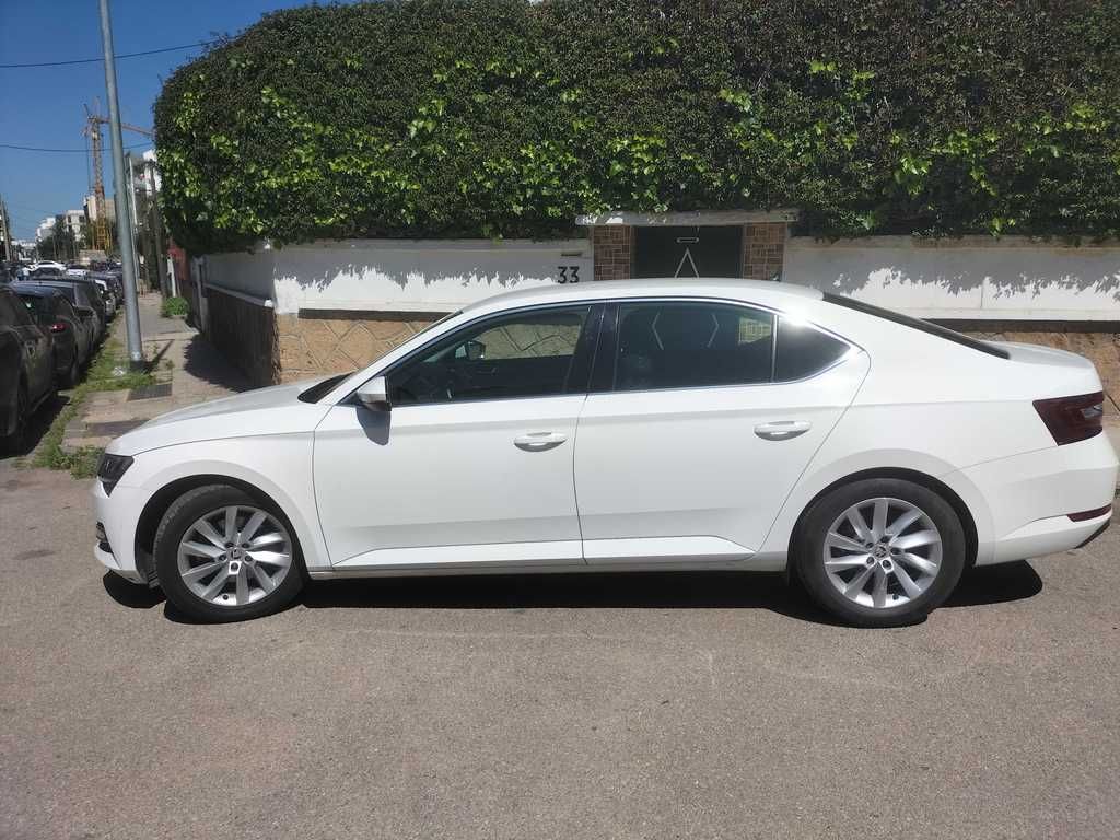 SKODA Superb 2021