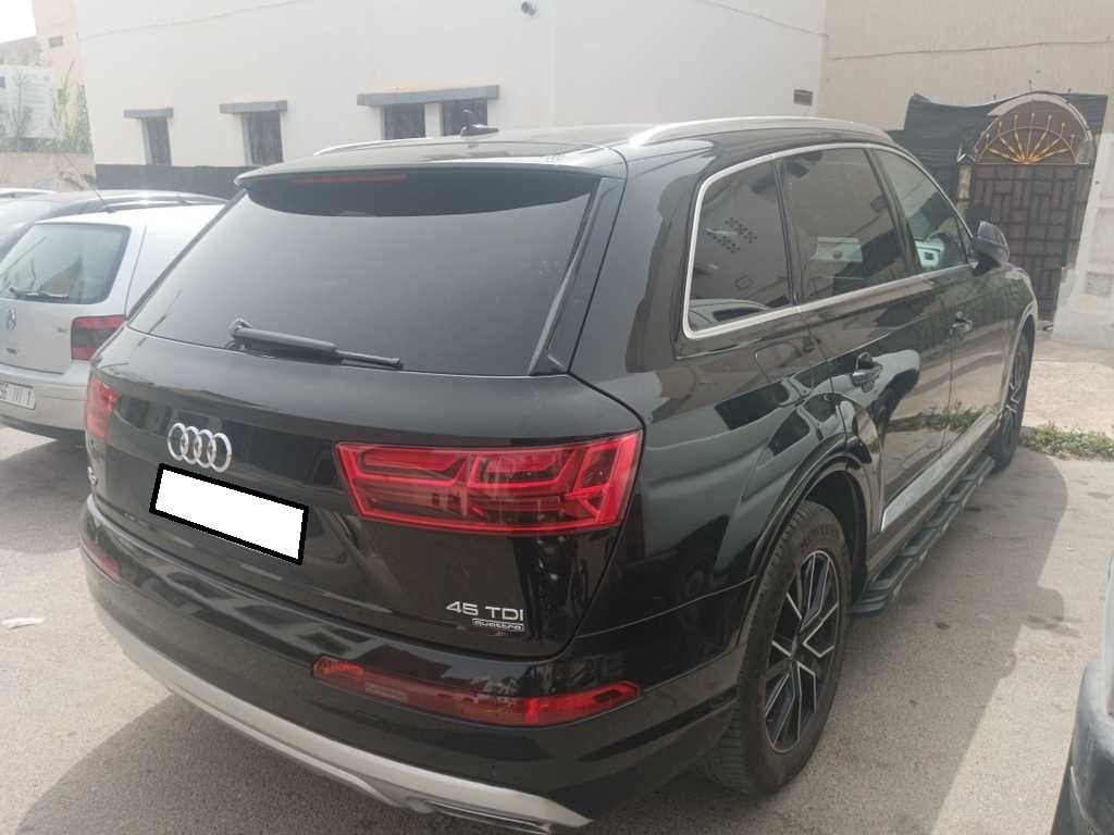 AUDI Q7 2018