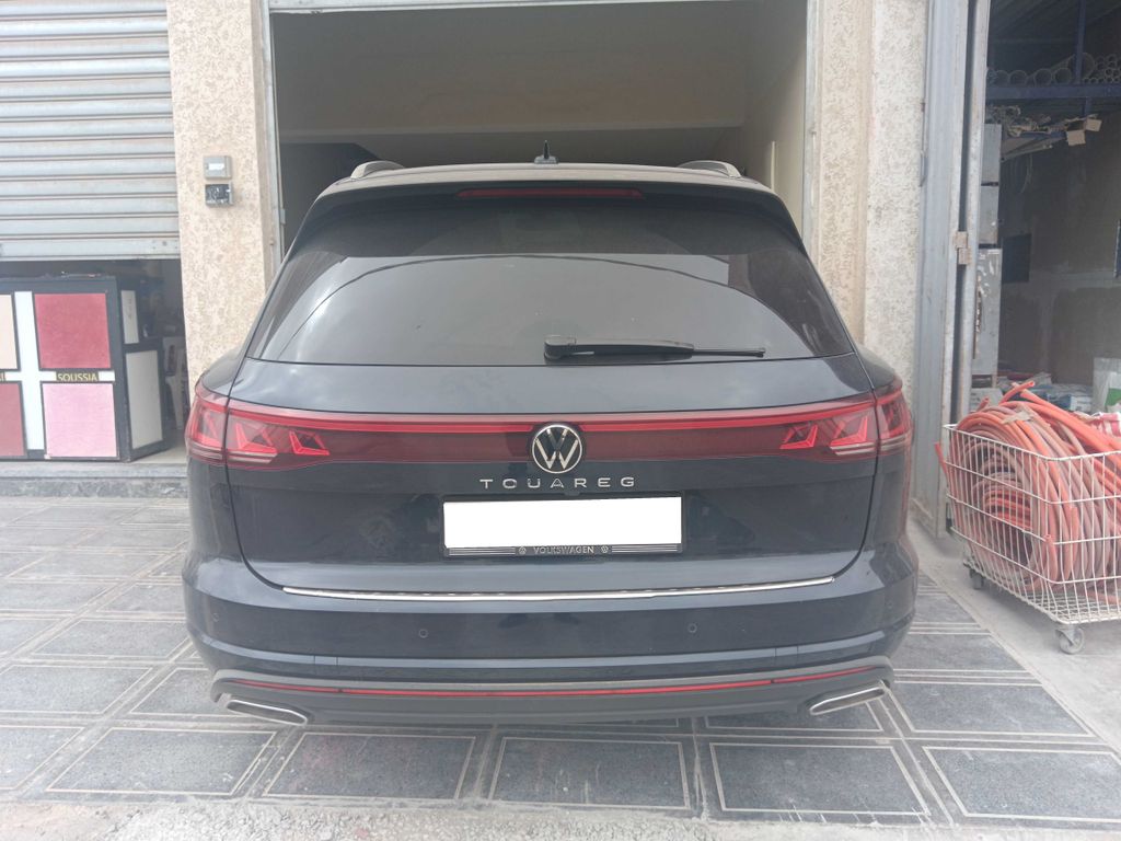 VOLKSWAGEN Touareg 2025