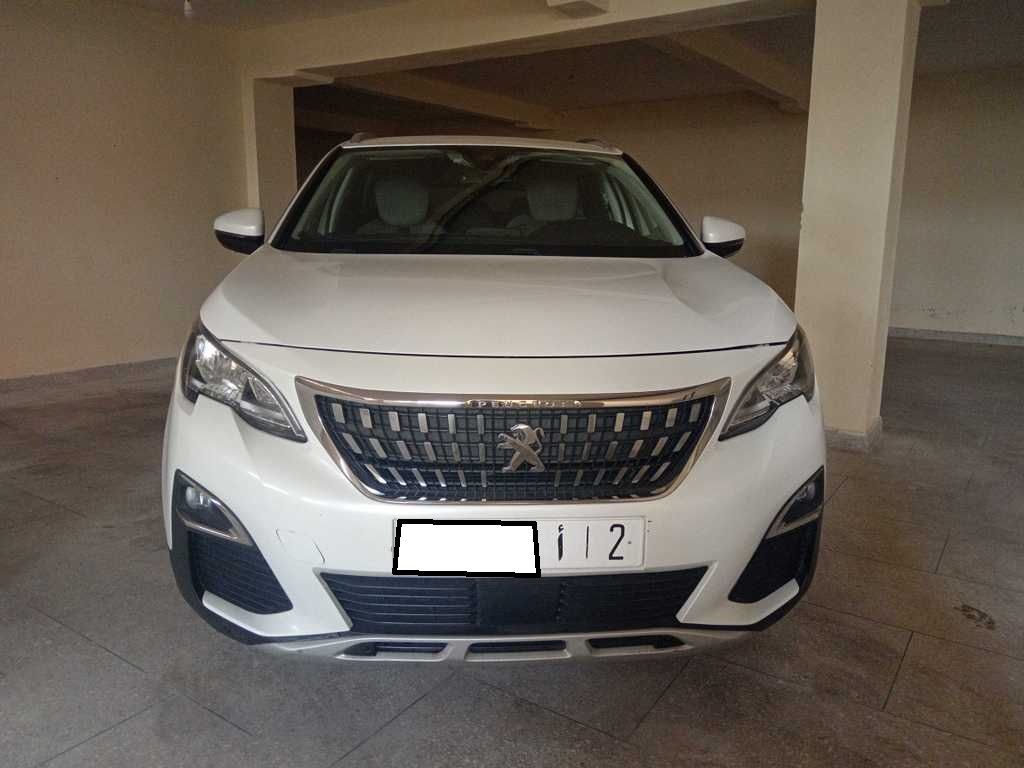 PEUGEOT 3008 2019