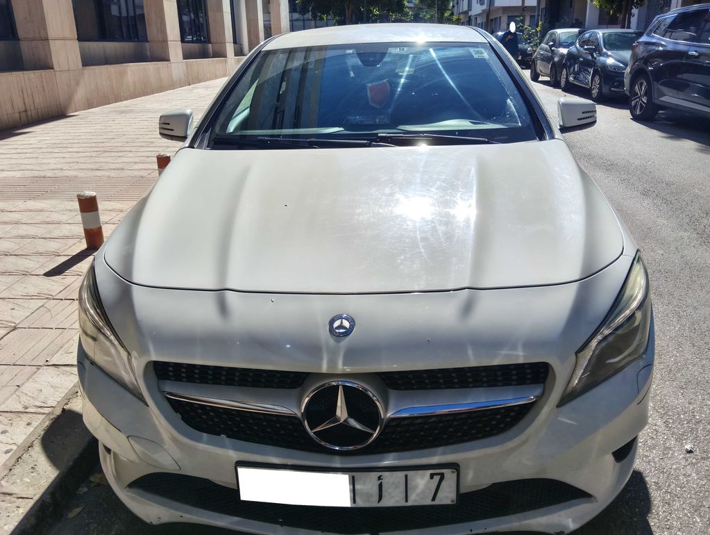MERCEDES-BENZ CLA 2015