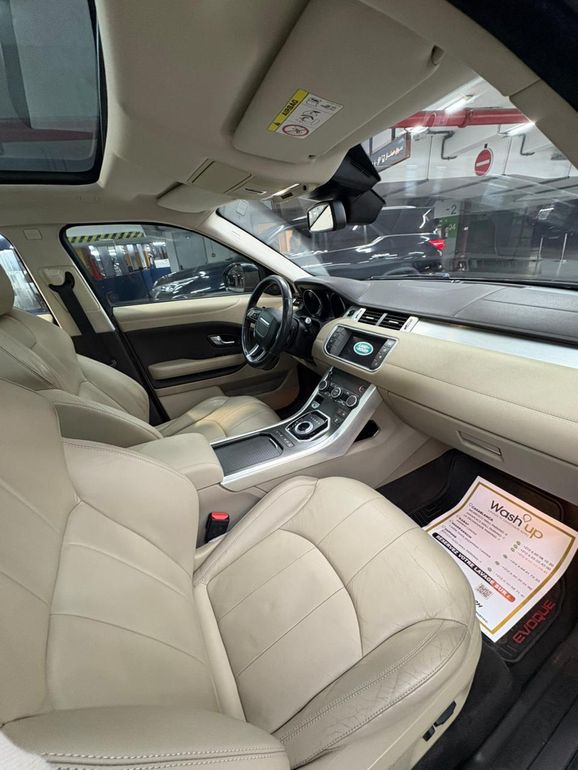 LAND-ROVER Evoque 2017