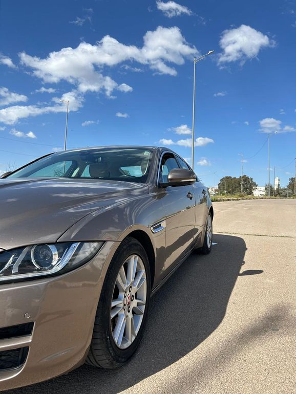 JAGUAR XE 2016