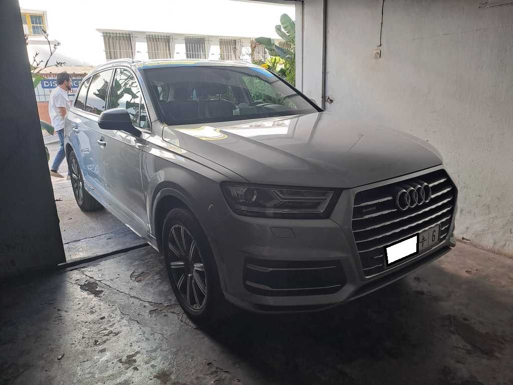 AUDI Q7 2022