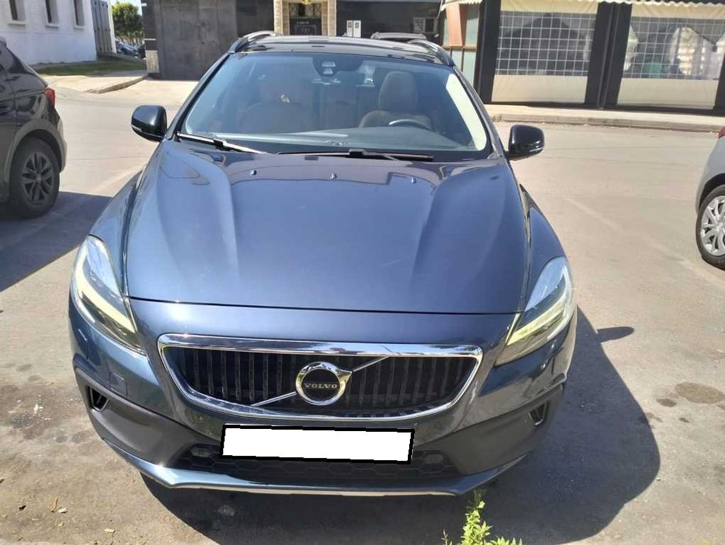 VOLVO V40 Cross Country 2020