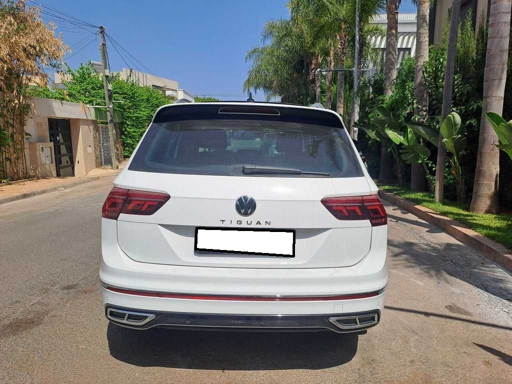 VOLKSWAGEN Tiguan 2024