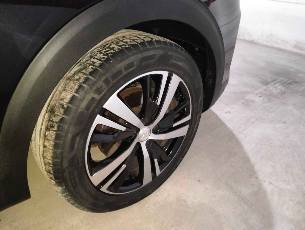 PEUGEOT 3008 2021