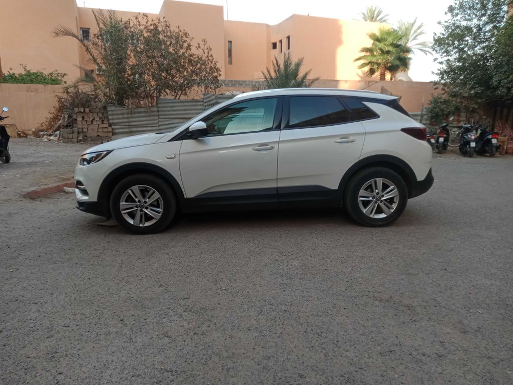 OPEL Grandland X 2020