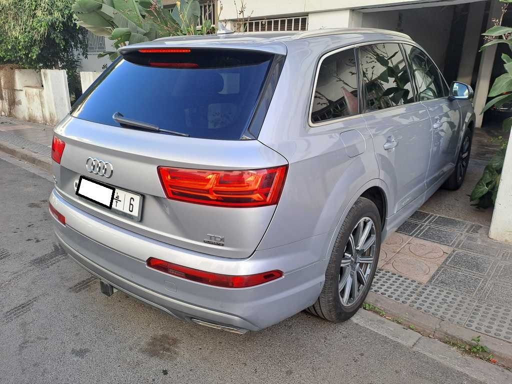 AUDI Q7 2022