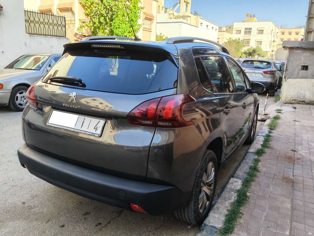 PEUGEOT 2008 2020