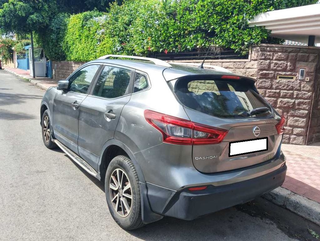 NISSAN Qashqai 2017