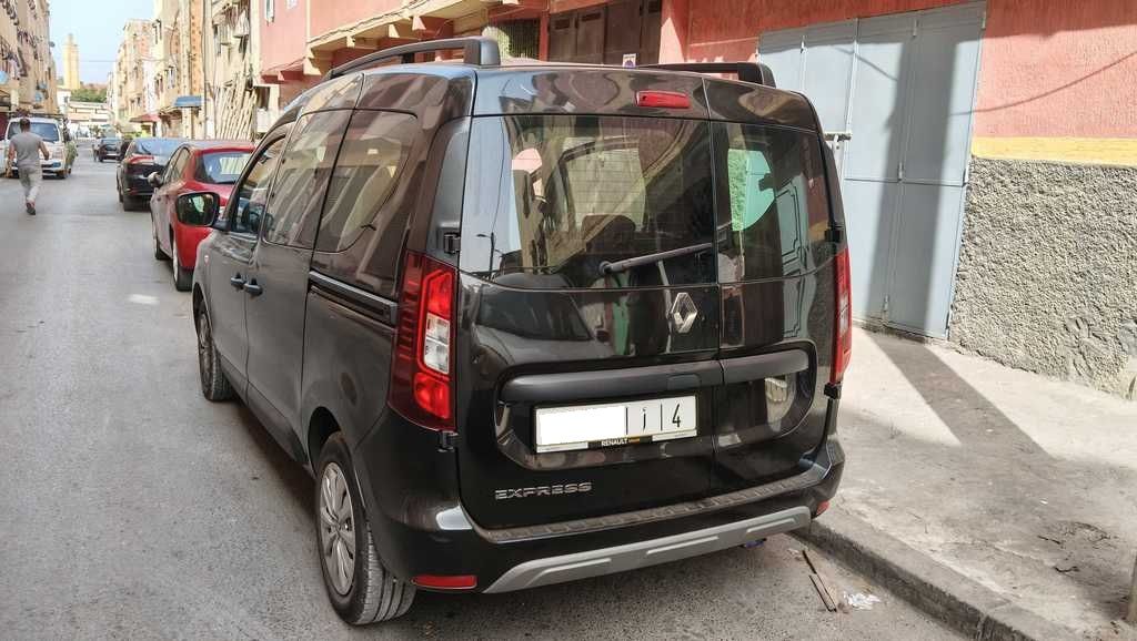 RENAULT Express 2025