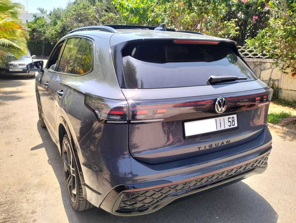 VOLKSWAGEN Tiguan 2025