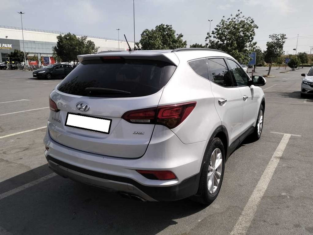 HYUNDAI Santa Fe 2016