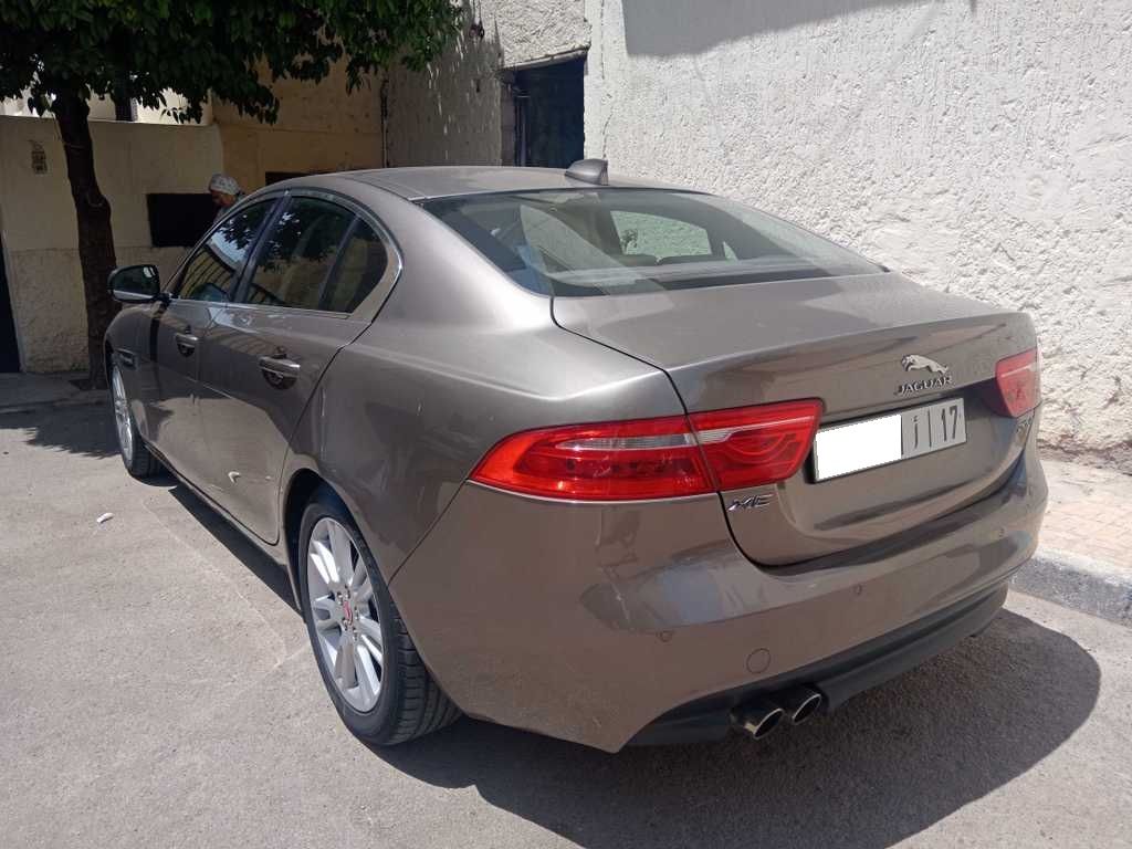 JAGUAR XE 2016